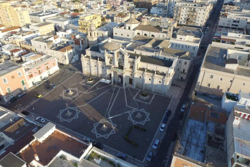 Domus Elegans In Centro Villa Manfredonia Ngoại thất bức ảnh
