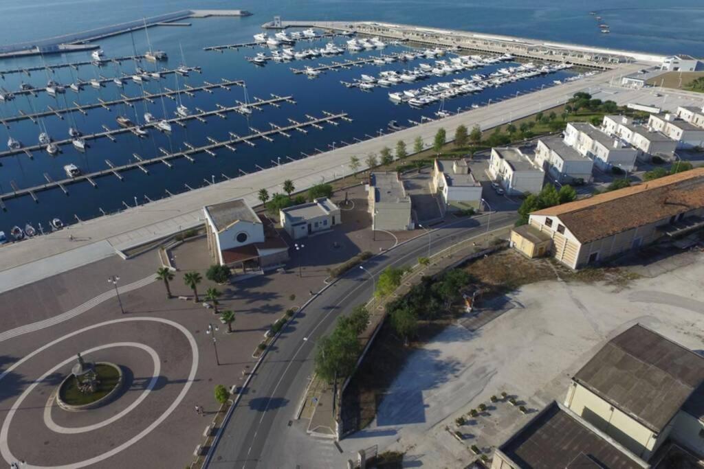 Domus Elegans In Centro Villa Manfredonia Ngoại thất bức ảnh